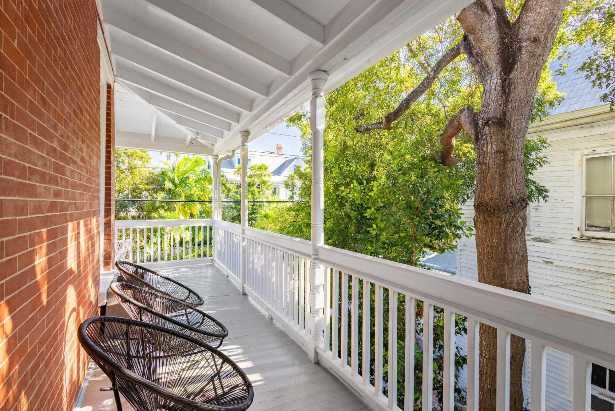 Takeover At The Grand Maloney Key West Esterno foto